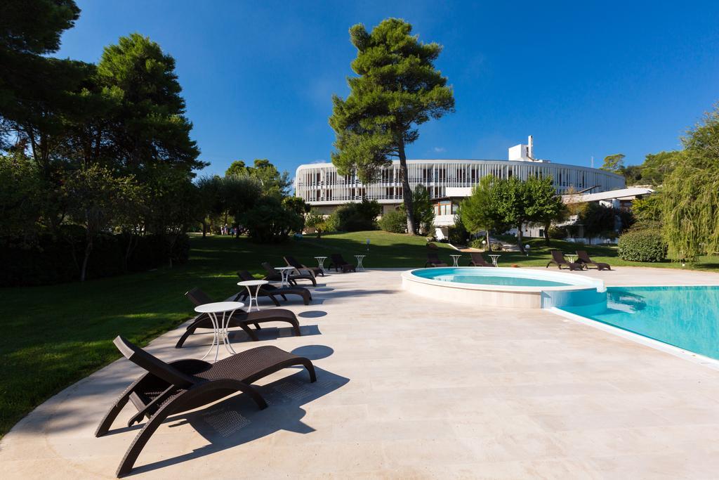 Valtur Baia Del Gusmay Beach Resort Peschici Esterno foto